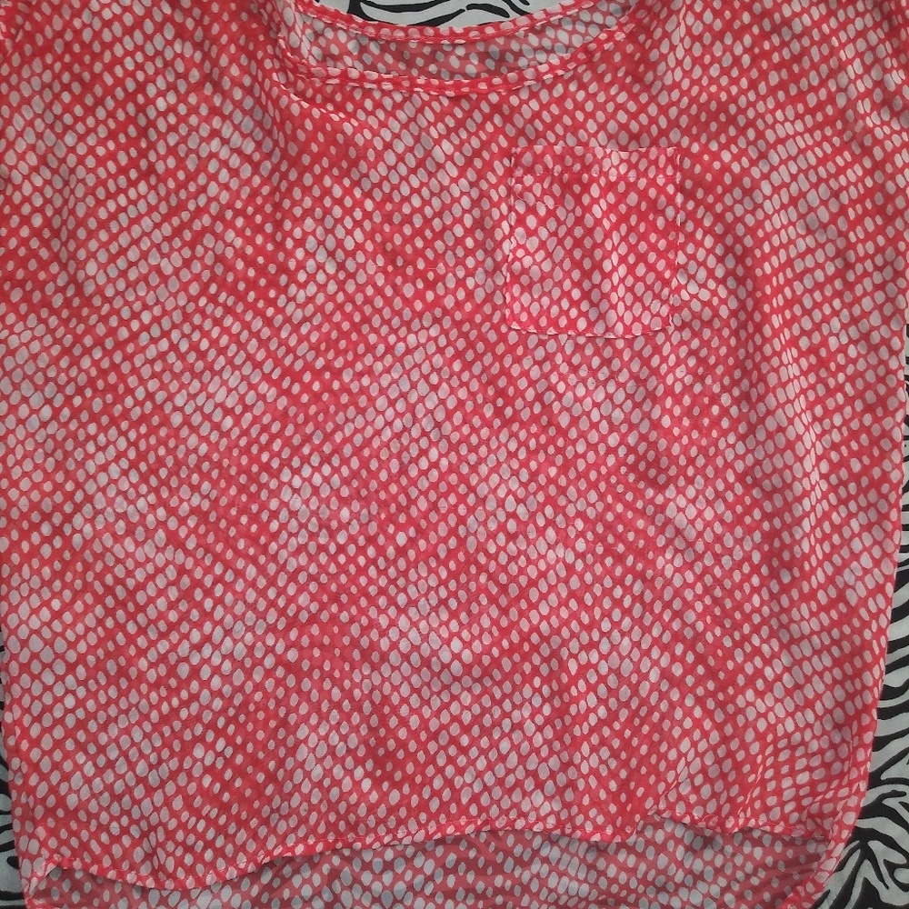 Womens sleeveless blouse